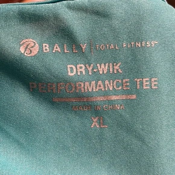Bally Total Fitness Dry Wik - XL - Picture 4 of 4